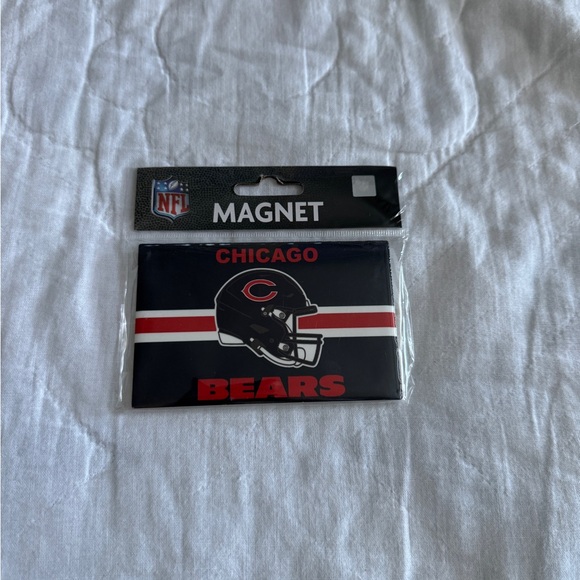 Chicago Bears NFL Magnet – Official Licensed Team Logo Magnet – 4x3 Inch - Picture 1 of 5